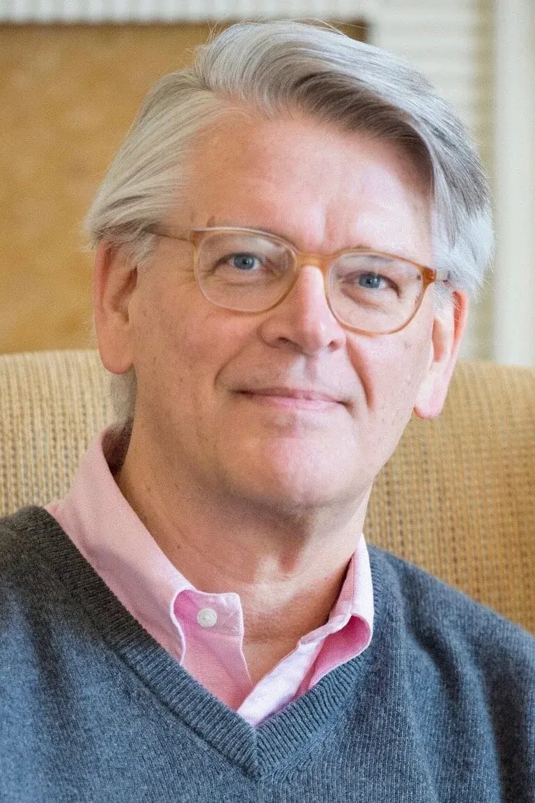 Tom Eisenmann_Headshot