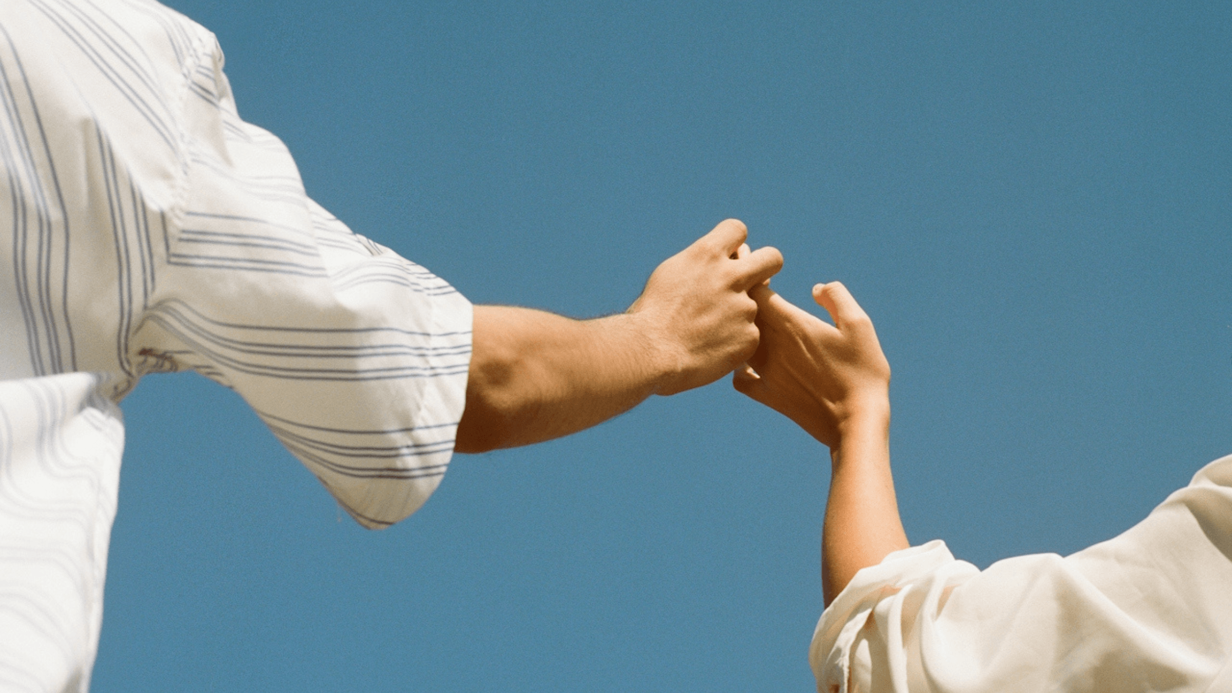 Tired of career situationships? Discover the top green flags in online degrees—flexibility, transparency, and support—and find a program that commits back.