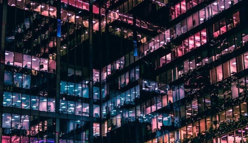 {alt=Computer-Science-Course-1, height=460, loading=lazy, max_height=460, max_width=800, size_type=auto_custom_max, src=https://7871963.fs1.hubspotusercontent-na1.net/hubfs/7871963/Imported_Blog_Media/Computer-Science-Course-1.jpeg, width=800}