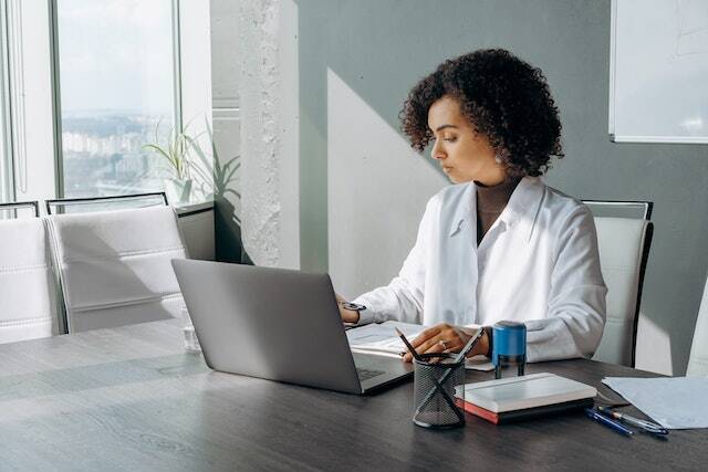 Forensic Accountant